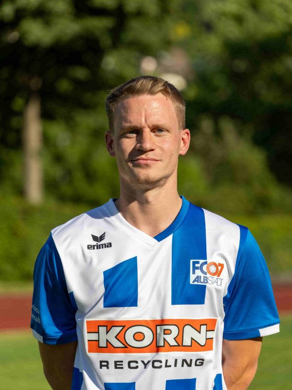 11 Stefan Fischer 11 Stefan Fischer